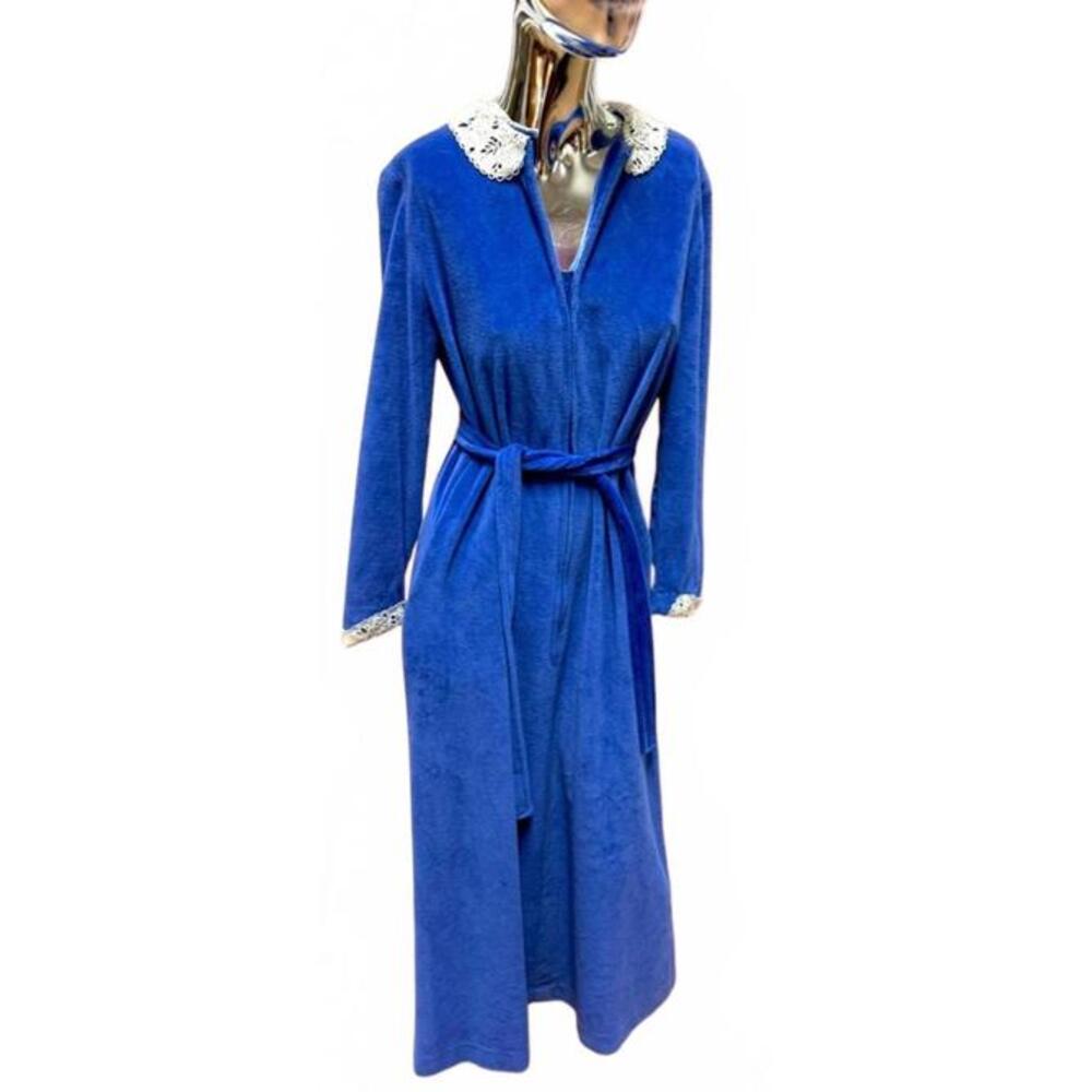 Vtg 80s Chika for Bergdorf Goodman Blue Terry Cloth Robe w/ Lace Trim